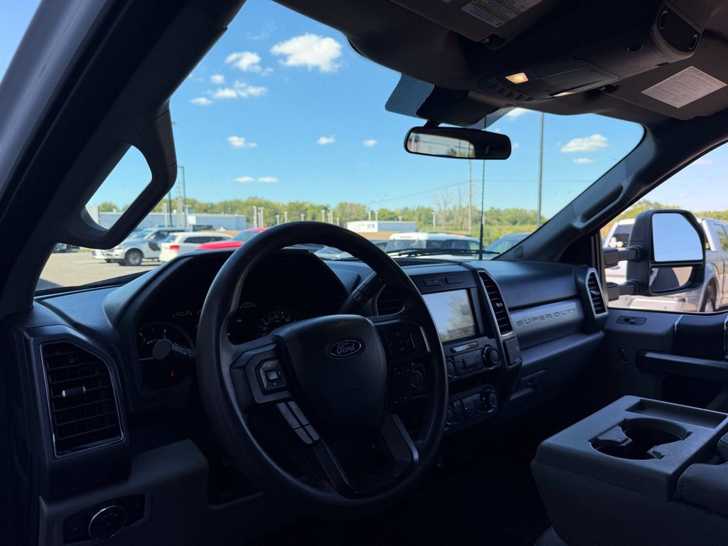 Used 2022 Ford F250 XLT w/ Camper Package AWD/4WD image 13