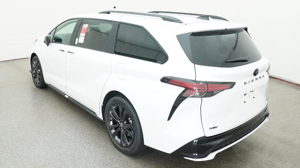 New 2026 Toyota Sienna XSE FWD image 22
