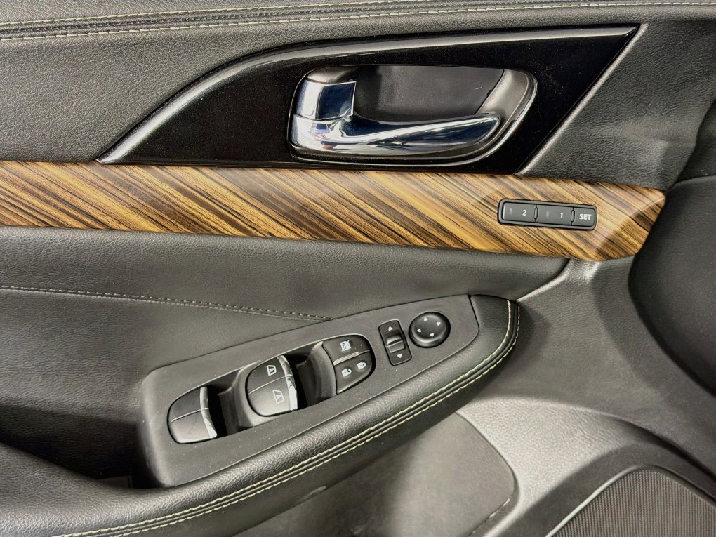Used 2018 Nissan Maxima Platinum FWD image 22