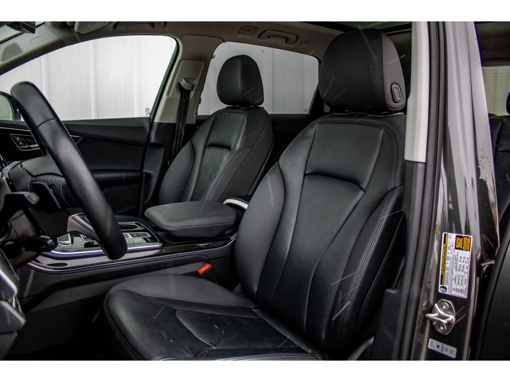 Used 2024 Audi Q7 3.0T Premium Plus image 19