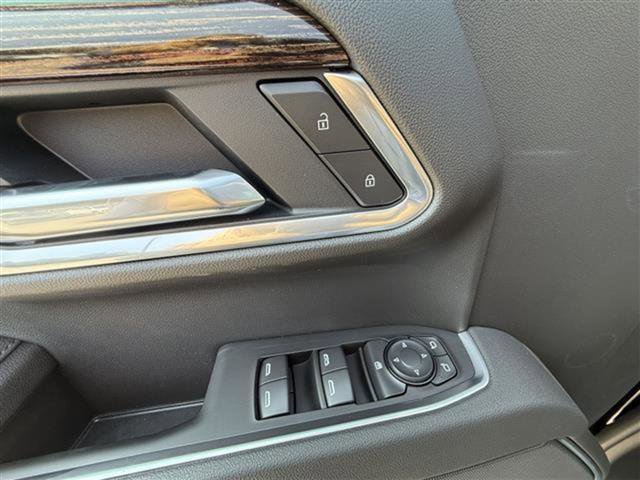 New 2026 GMC Sierra 1500 Elevation image 13