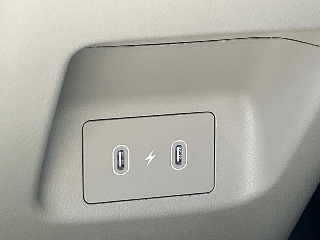 New 2026 Hyundai Tucson Limited image 21