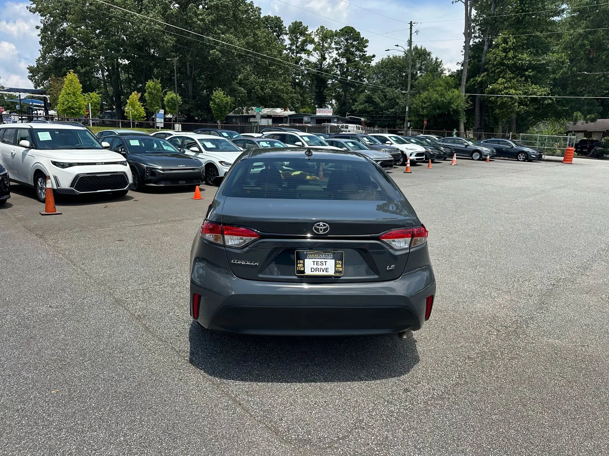 Used 2025 Toyota Corolla LE image 8