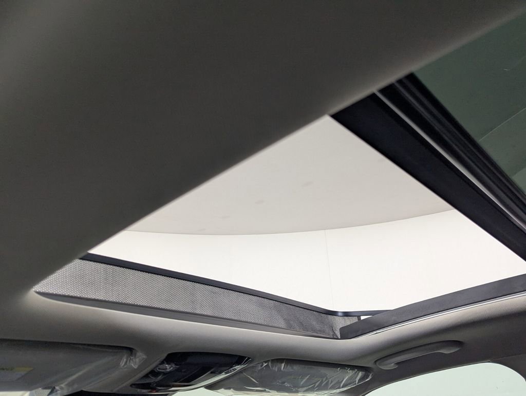New 2026 Kia Sorento S w/ S Panoramic Sunroof Package FWD image 23