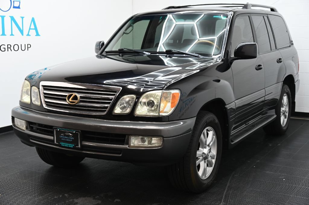 Used 2004 Lexus LX 470 4WD w/ Preferred Accessory Pkg image 6