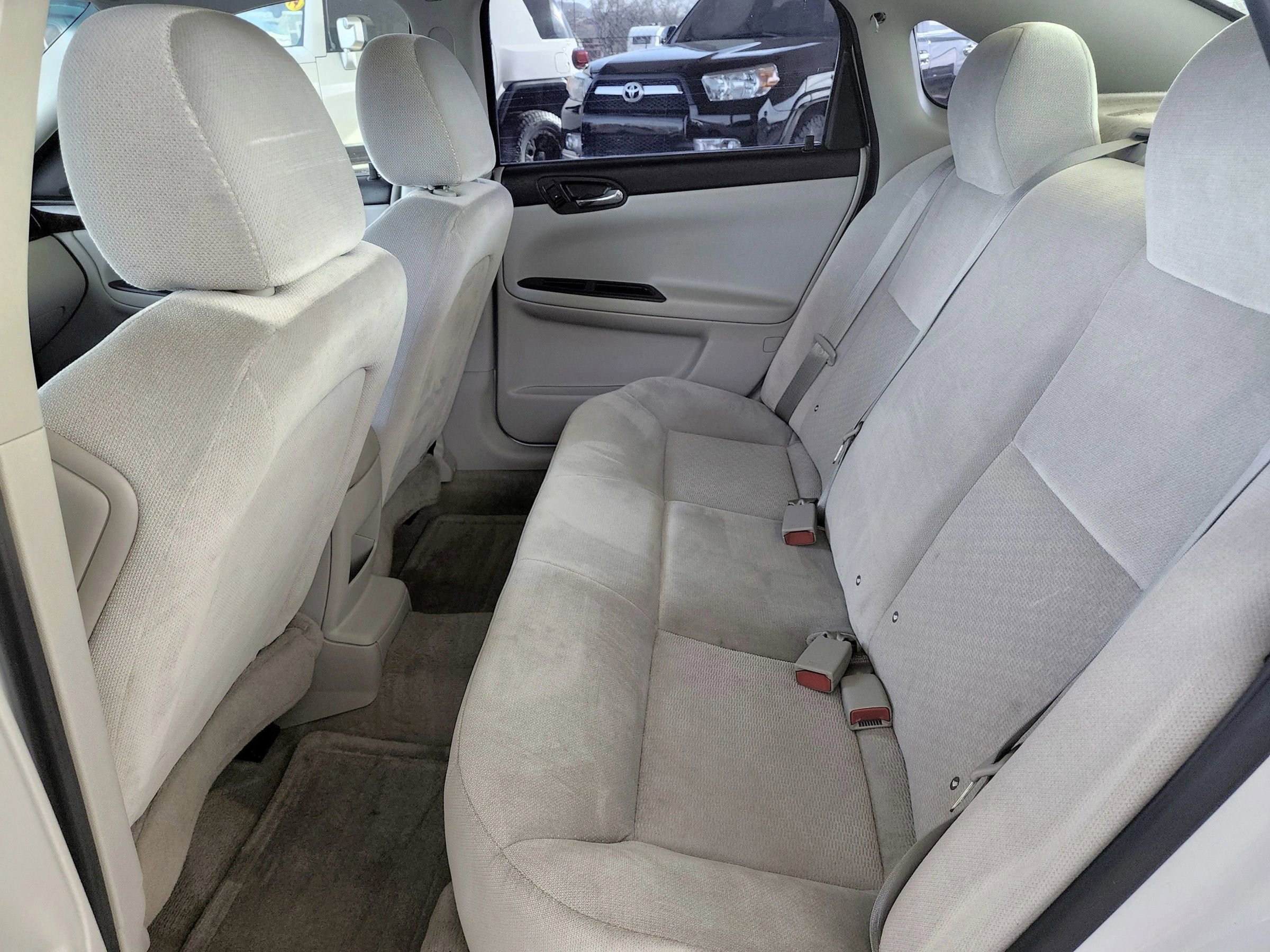 Used 2015 Chevrolet Impala Limited LS image 30