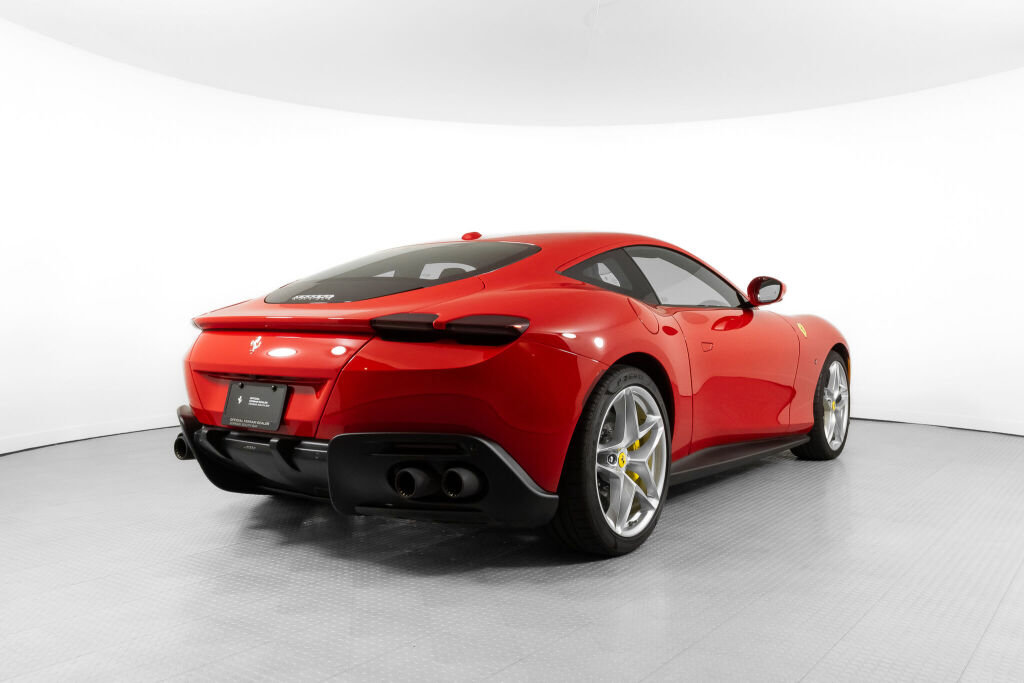 Certified 2021 Ferrari Roma image 2