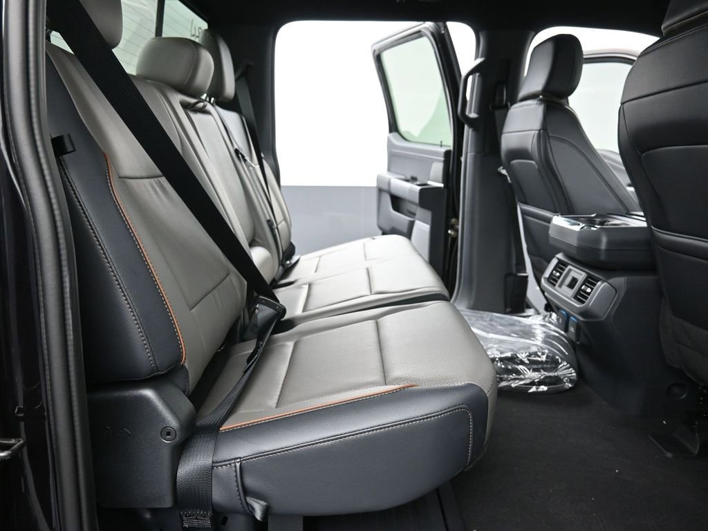 New 2025 Ford F150 Lariat w/ Equipment Group 501A Mid image 12