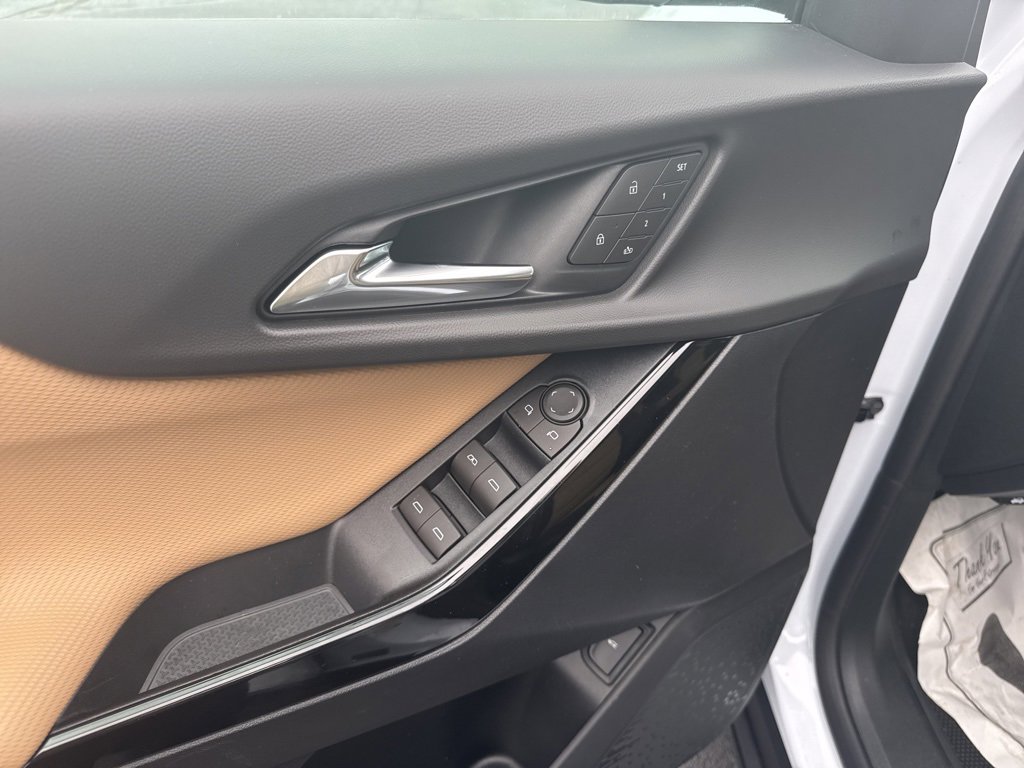 New 2026 Chevrolet Equinox ACTIV w/ Convenience Package III image 10