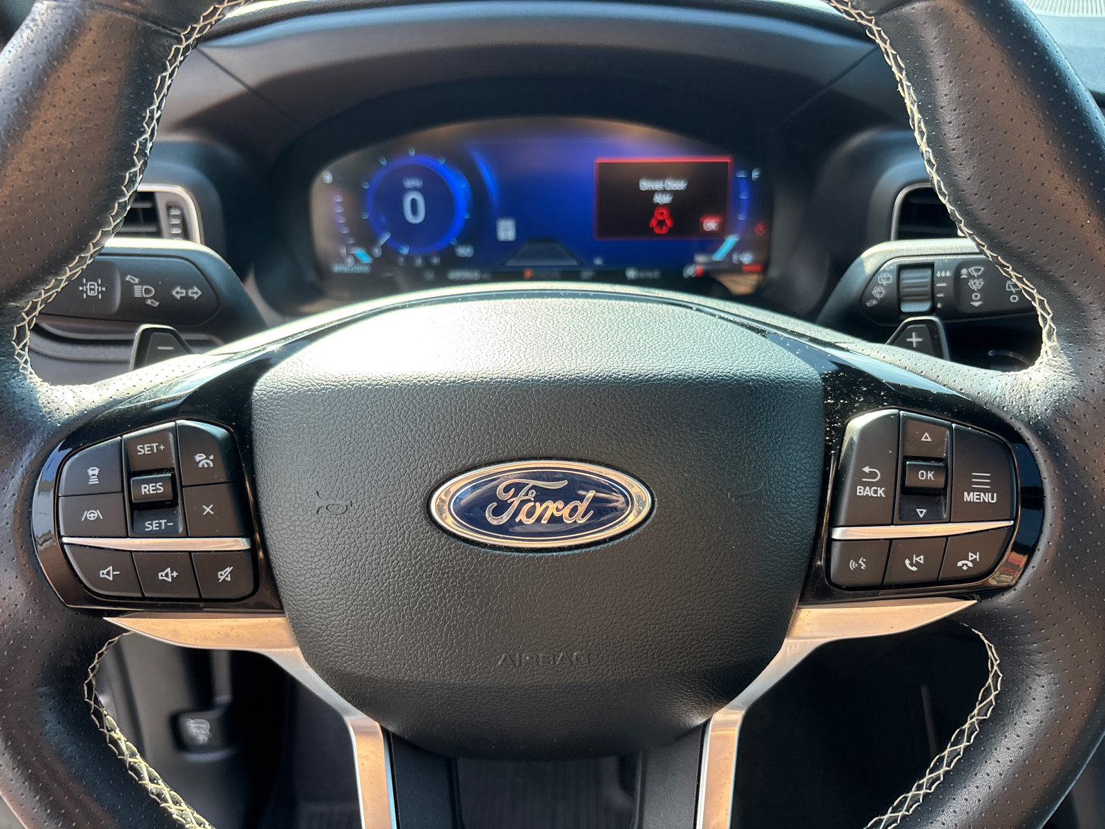 Used 2023 Ford Explorer ST w/ Equipment Group 401A AWD/4WD image 16