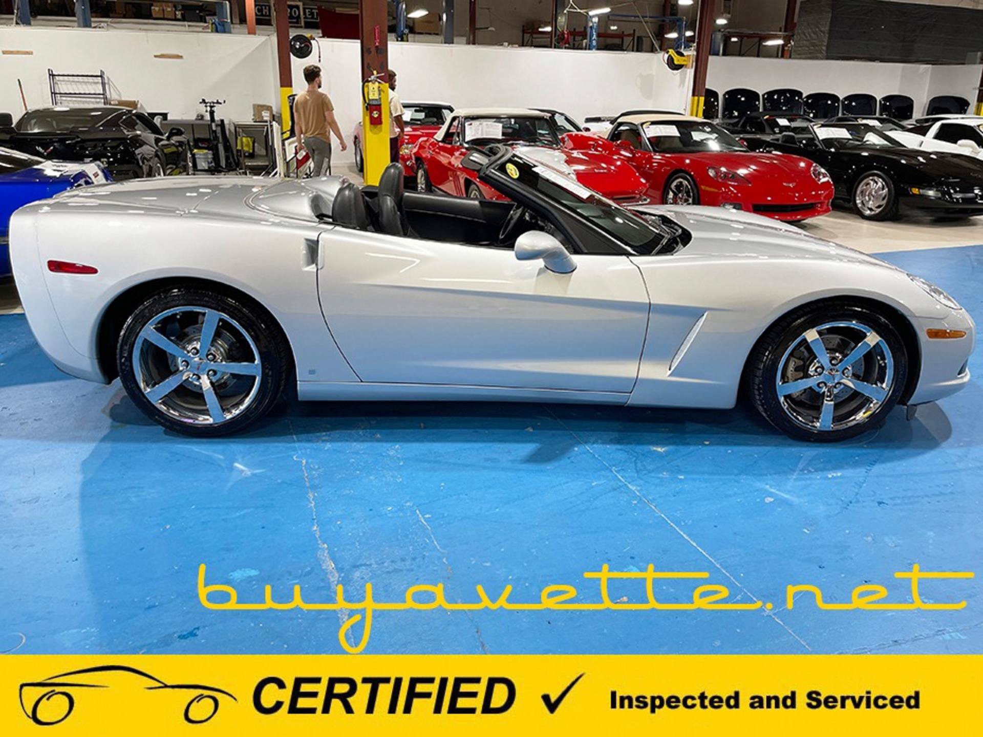 Used 2009 Chevrolet Corvette Convertible w/ Preferred Equipment Group RWD image 9