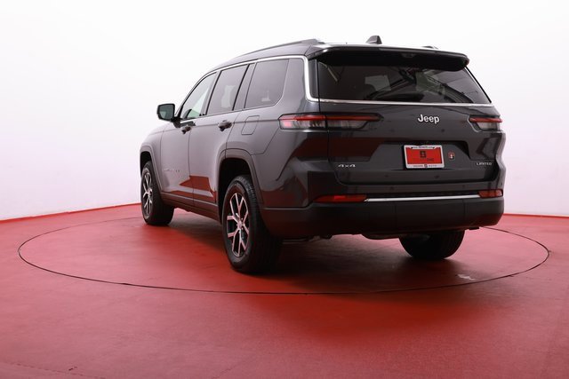 Used 2024 Jeep Grand Cherokee L Limited w/ Luxury Tech Group II image 3
