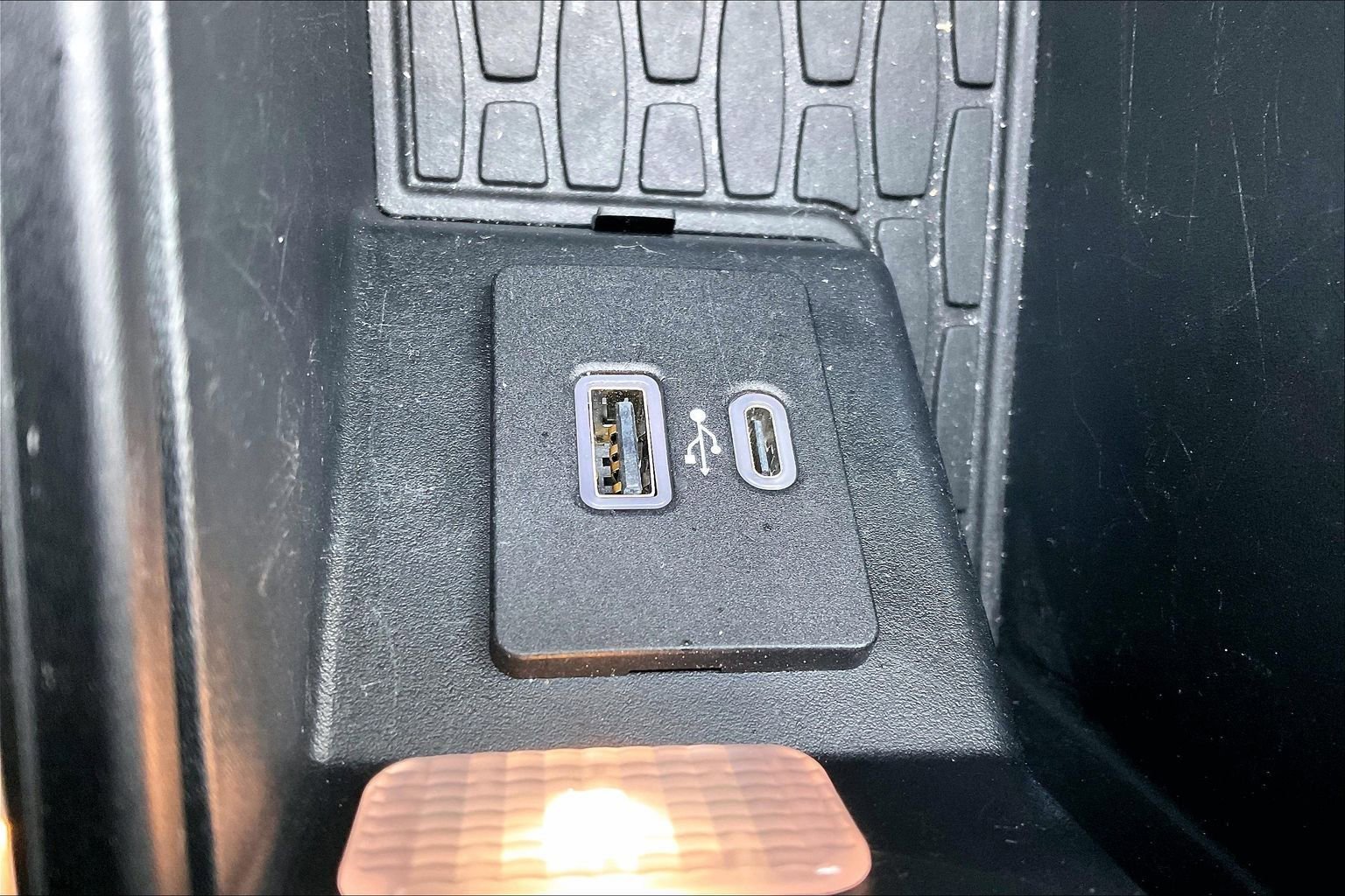 Used 2022 Lincoln Aviator 2WD image 16