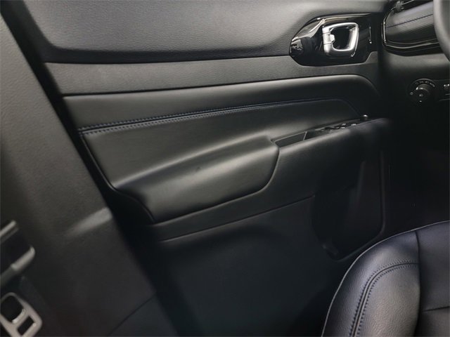New 2026 Jeep Compass Limited image 30