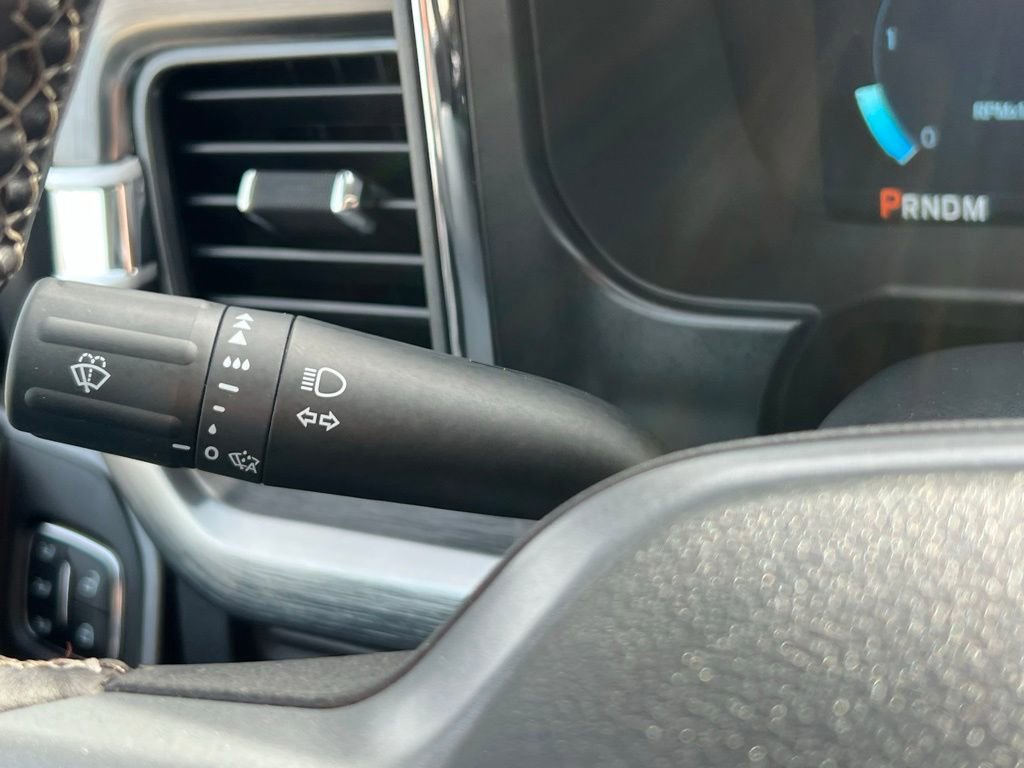 Used 2025 Ford F350 Lariat w/ Lariat Ultimate Package image 37
