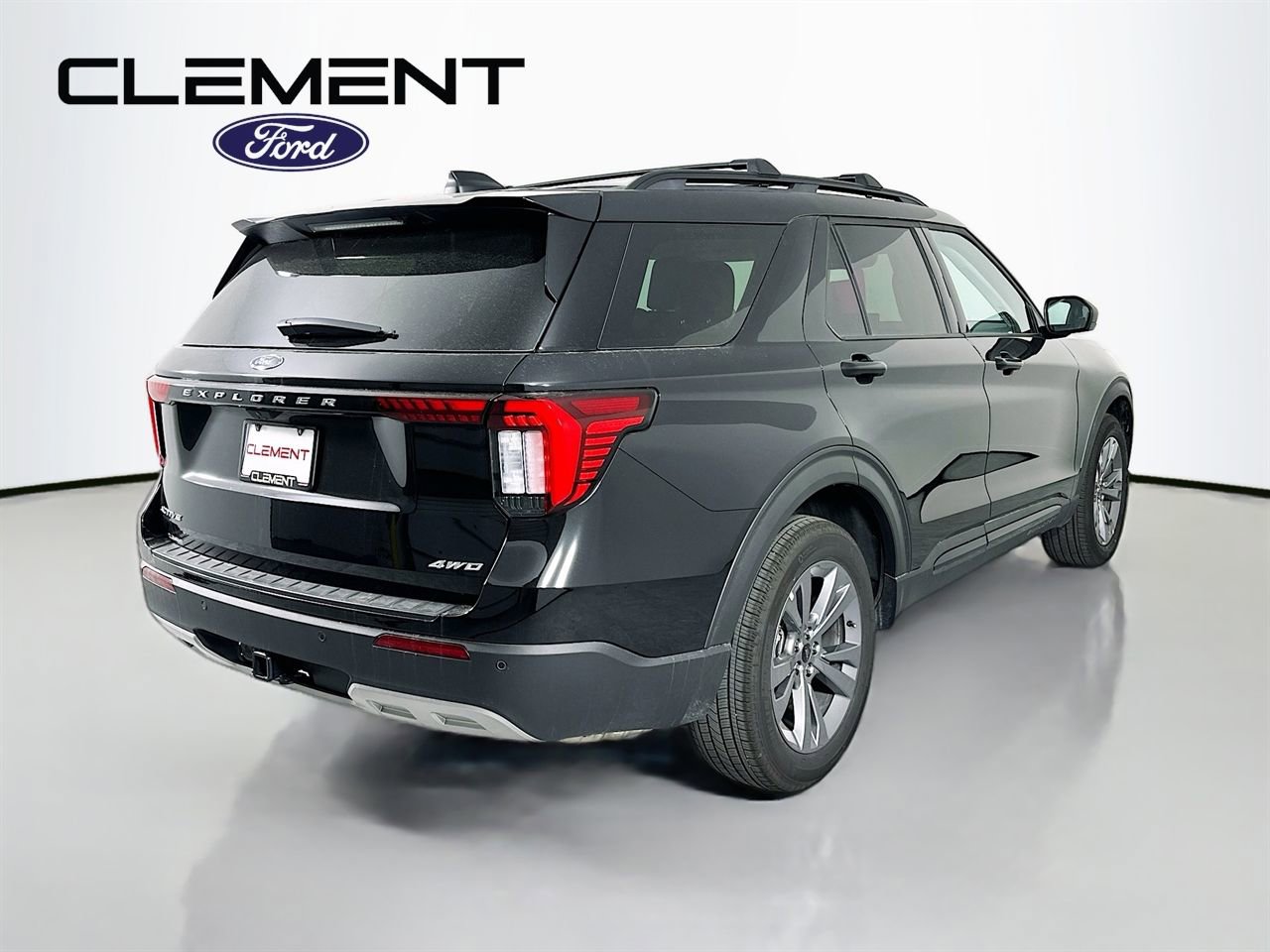 New 2026 Ford Explorer Active w/ Active Comfort Package image 6