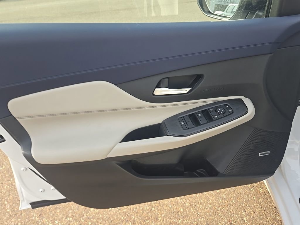 New 2026 Nissan Sentra SL image 11