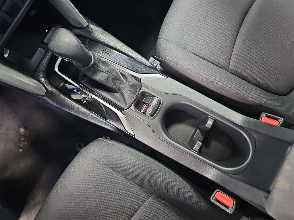 Used 2024 Toyota Corolla Cross LE image 24