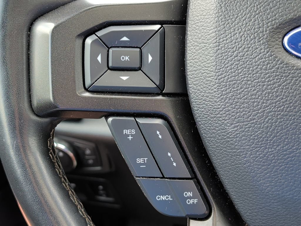 Used 2019 Ford Expedition Limited w/ Equipment Group 301A AWD/4WD image 12