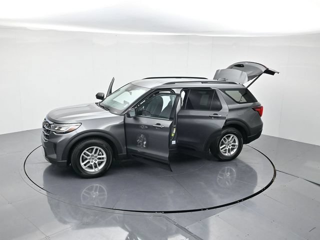 Used 2026 Ford Explorer Active RWD image 47