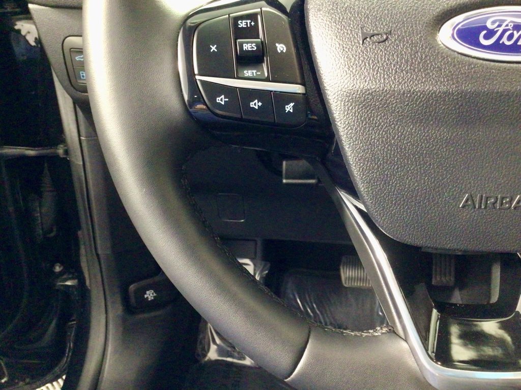 Used 2022 Ford Escape SEL w/ Technology Package image 22