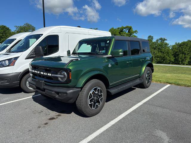 Certified 2025 Ford Bronco Outer Banks AWD/4WD image 4
