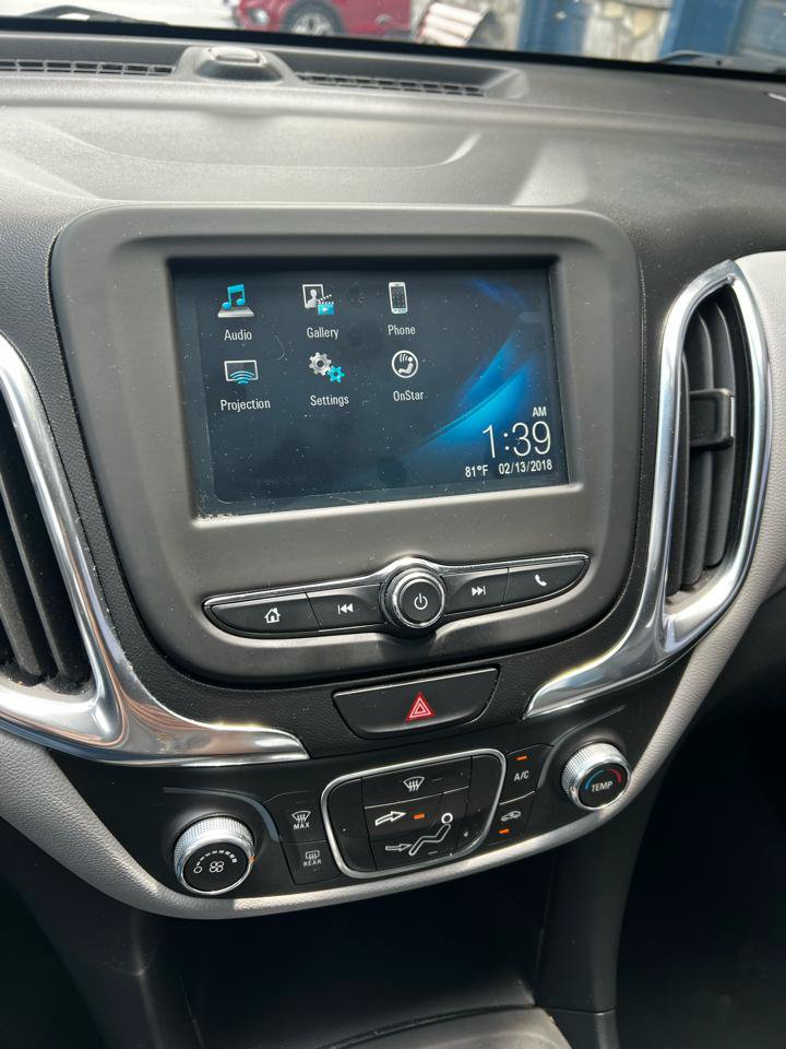Used 2018 Chevrolet Equinox LS FWD image 12