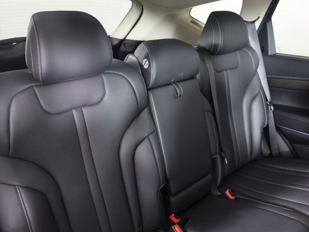 Used 2024 Genesis GV80 3.5T image 36