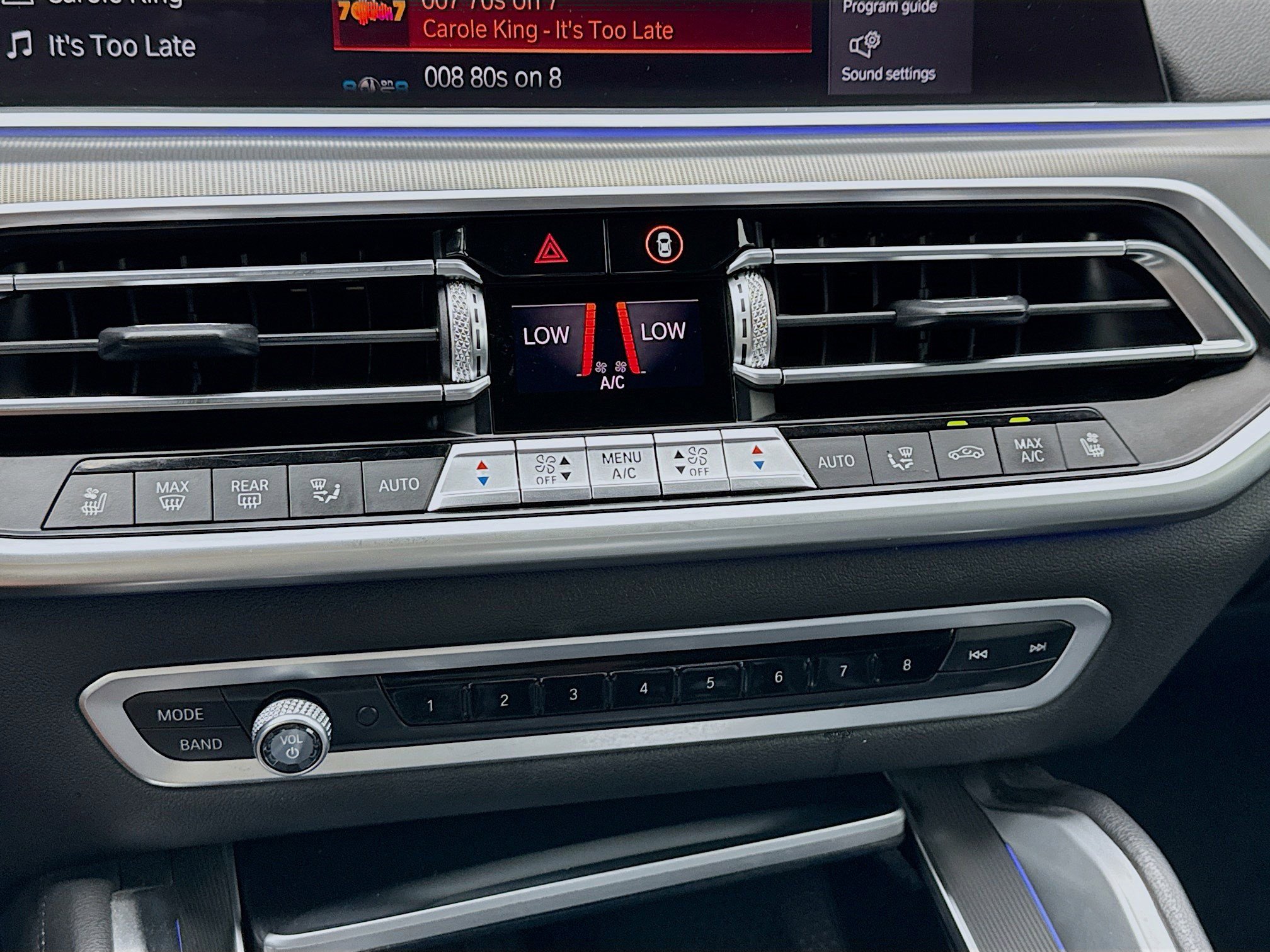 Used 2020 BMW X6 sDrive40i w/ M Sport Package RWD image 12