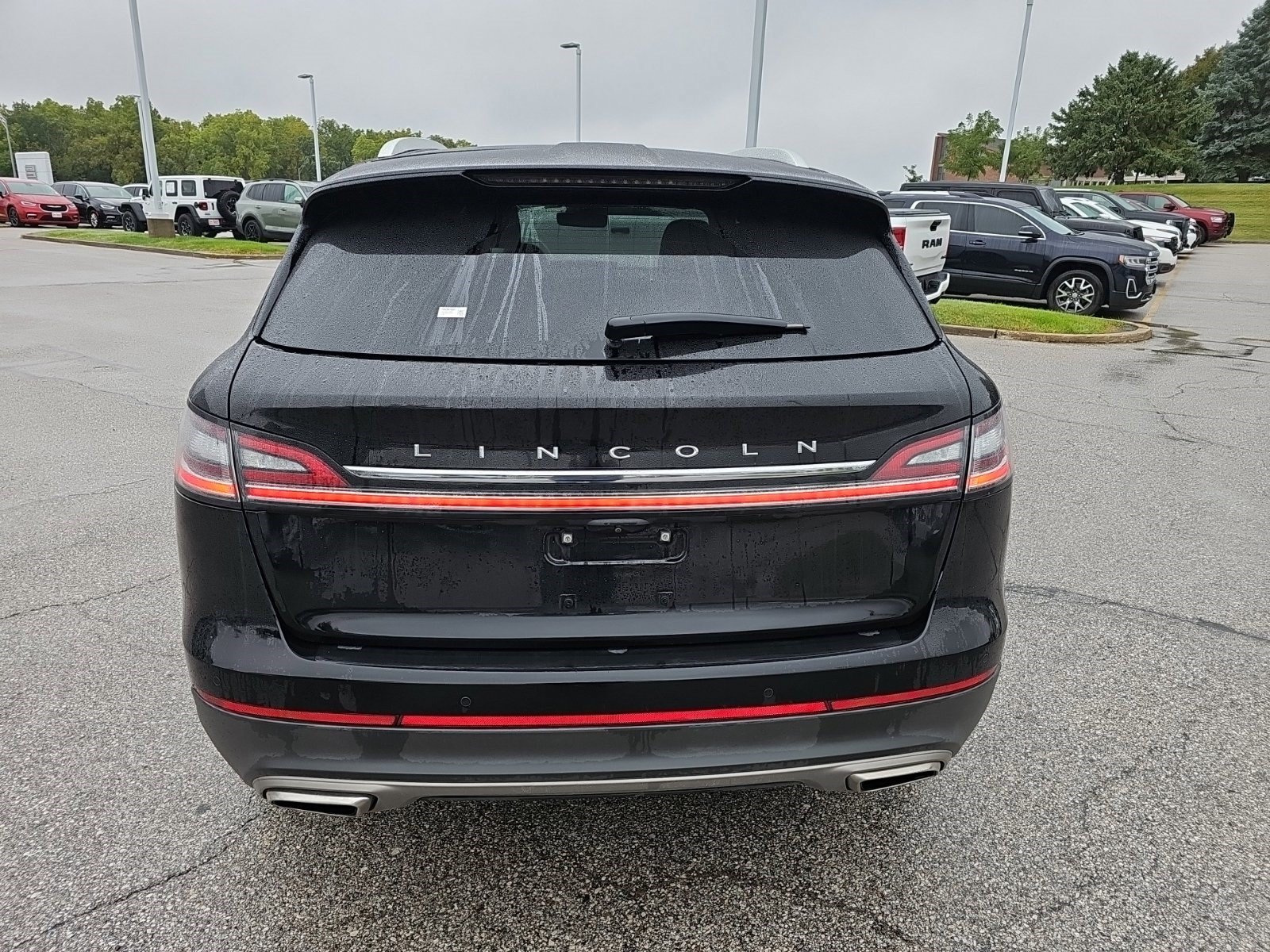 Used 2023 Lincoln Nautilus AWD w/ Premium Package image 5
