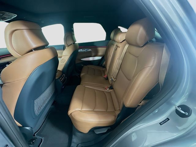 New 2026 Genesis GV70 2.5T Advanced image 17