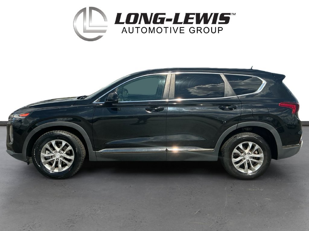 Used 2019 Hyundai Santa Fe SE FWD image 2