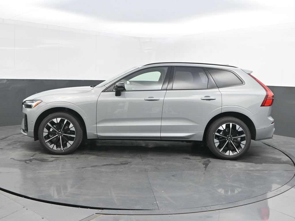 New 2026 Volvo XC60 B5 Plus w/ Protection Package Premier AWD/4WD image 2