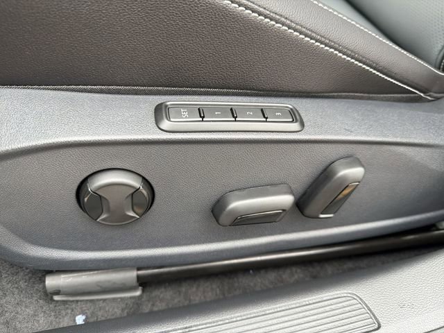 New 2026 Volkswagen Jetta SEL image 13