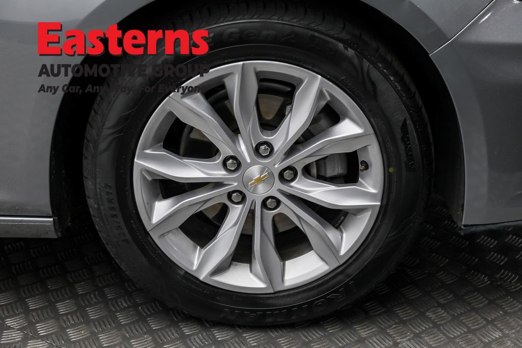 Used 2024 Chevrolet Malibu LT image 30