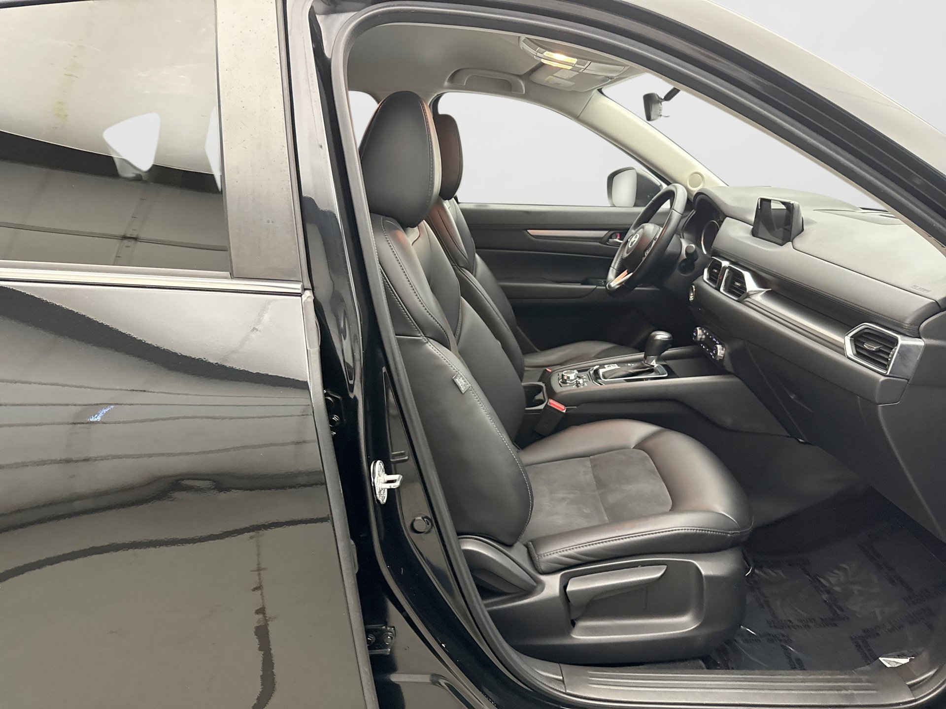 Used 2018 MAZDA CX-5 Touring AWD/4WD image 17