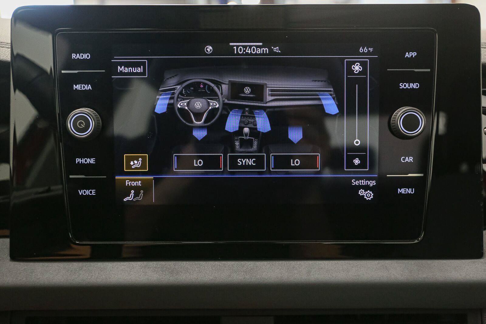 Certified 2026 Volkswagen Jetta SE FWD image 28