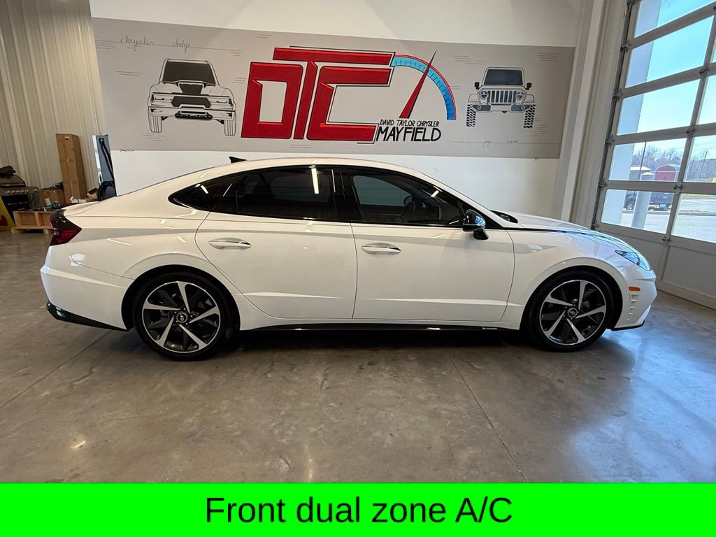 Used 2021 Hyundai Sonata SEL Plus w/ Cargo Package image 3
