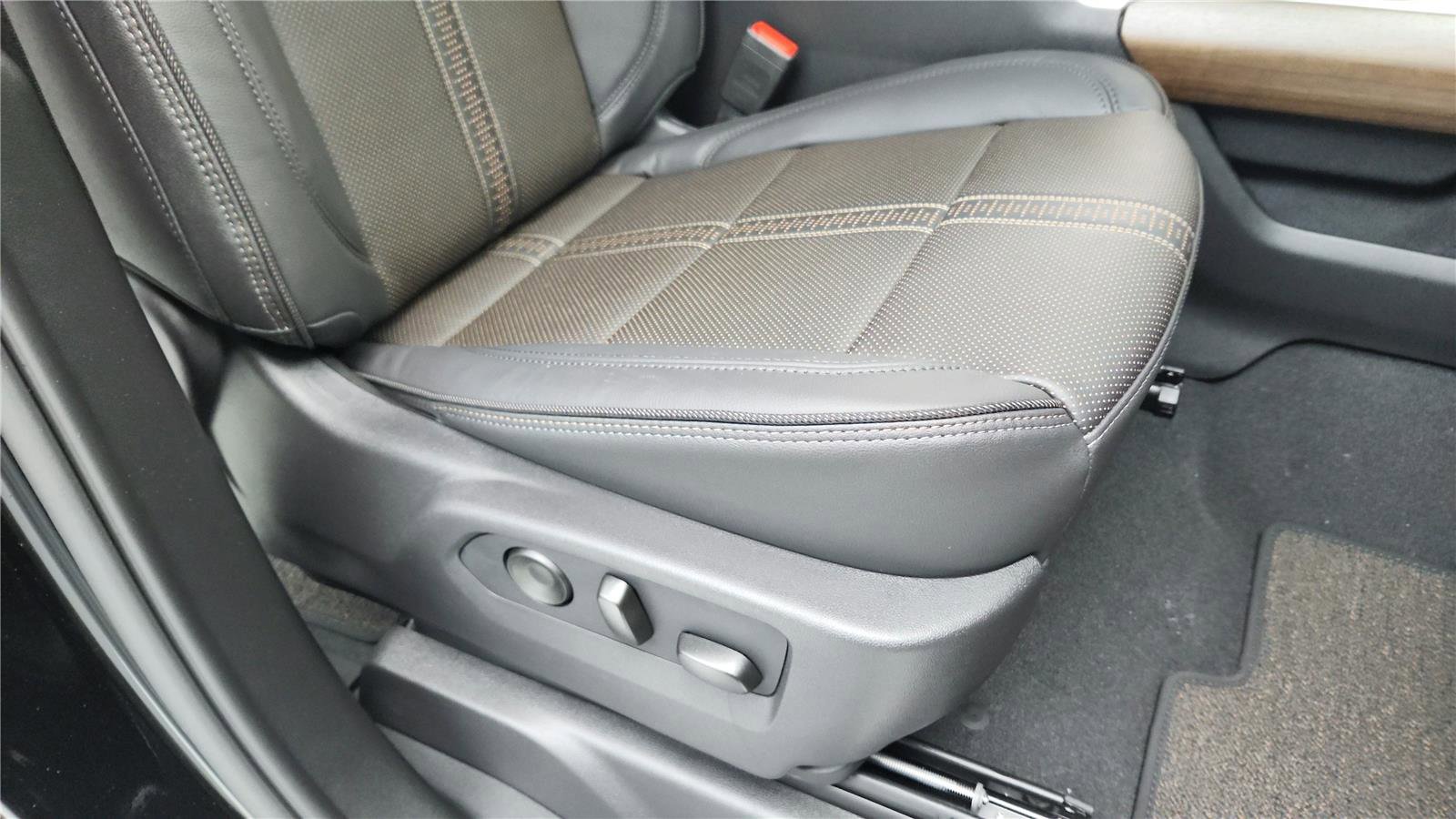 New 2026 Chevrolet Silverado 1500 High Country w/ Technology Package image 35