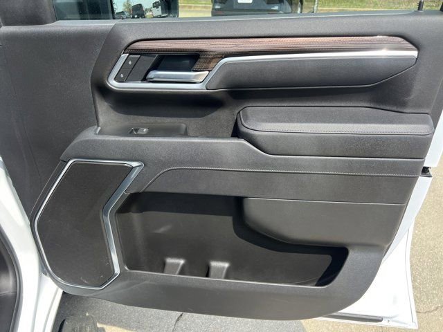 Used 2025 Chevrolet Silverado 2500 LT image 17