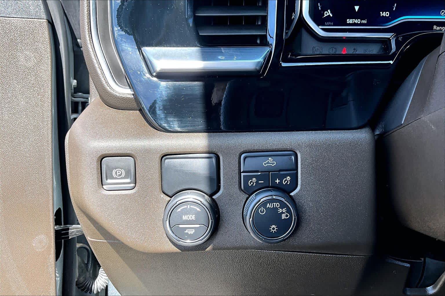 Certified 2023 Chevrolet Silverado 1500 LT RWD image 36