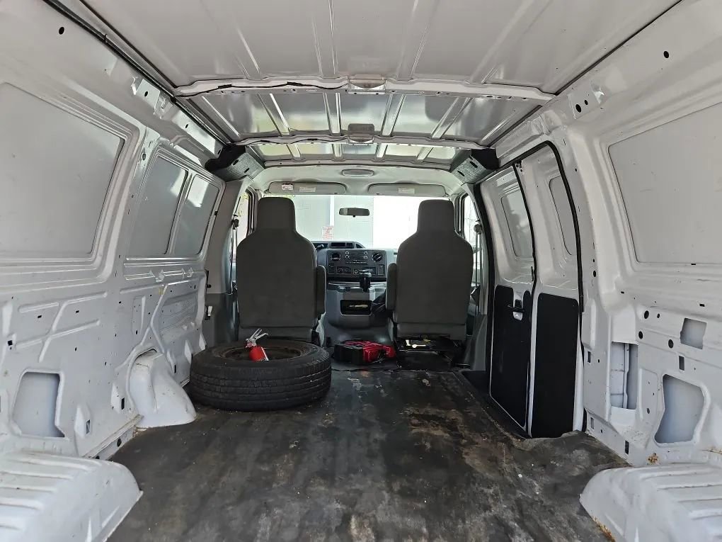 Used 2012 Ford E-150 and Econoline 150 w/ PWR Group image 11