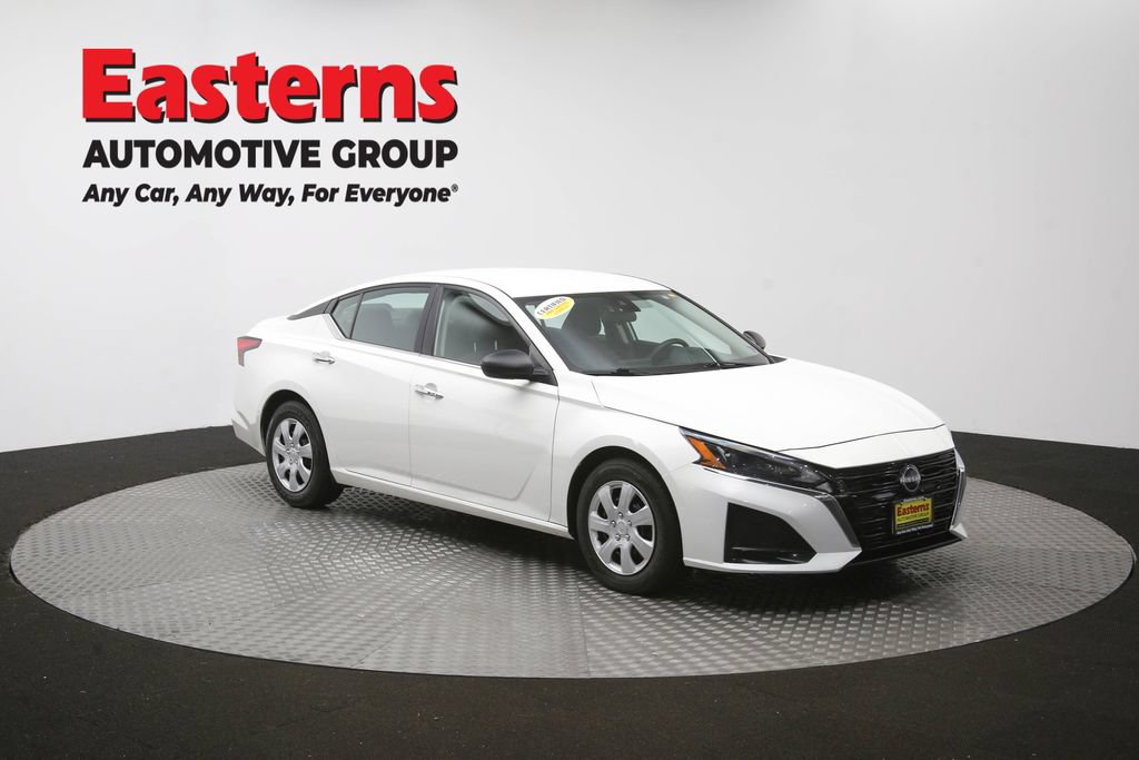 Used 2024 Nissan Altima 2.5 S FWD image 47