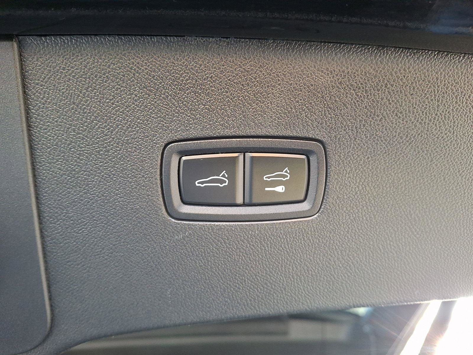 Used 2025 Porsche Cayenne S image 30