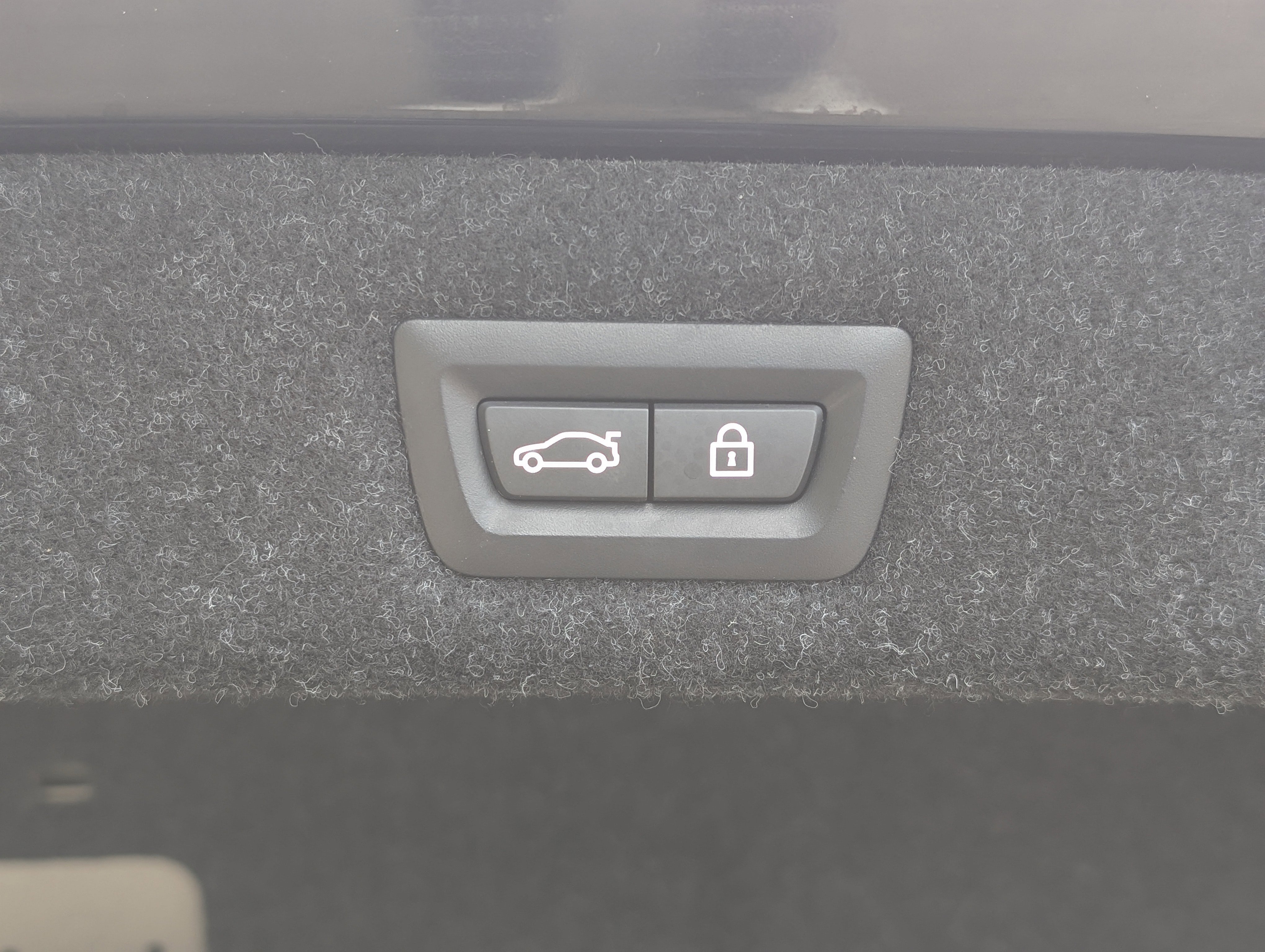 Used 2022 BMW 530i w/ M Sport Package image 21