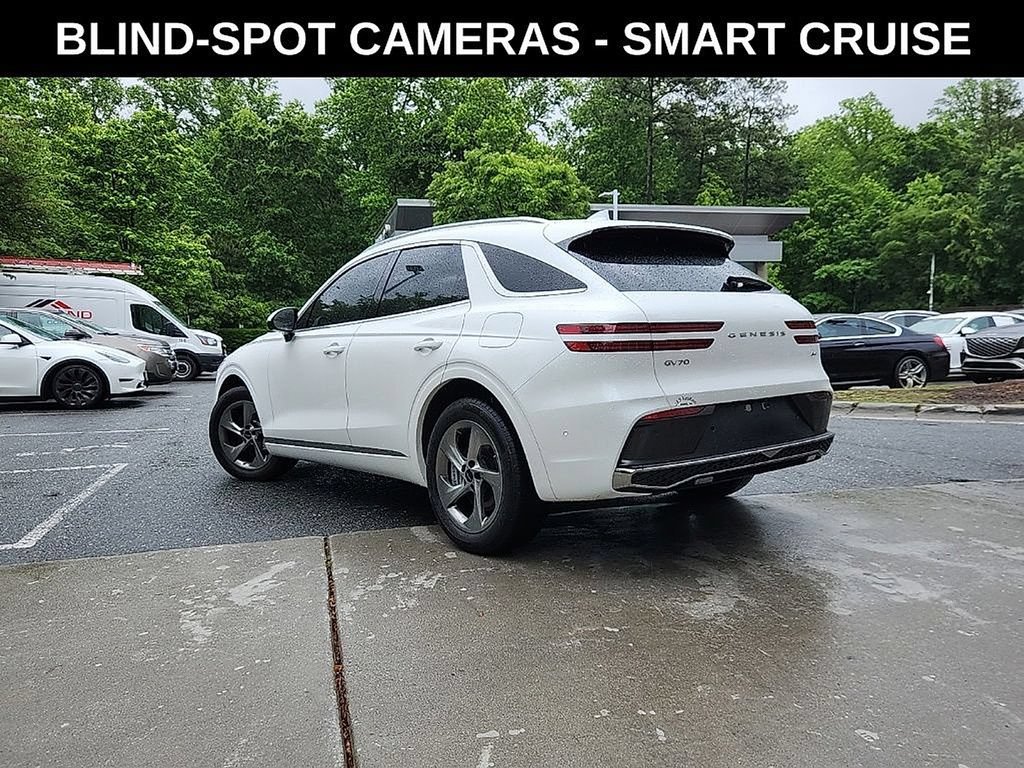 Used 2026 Genesis GV70 2.5T Advanced AWD/4WD image 3