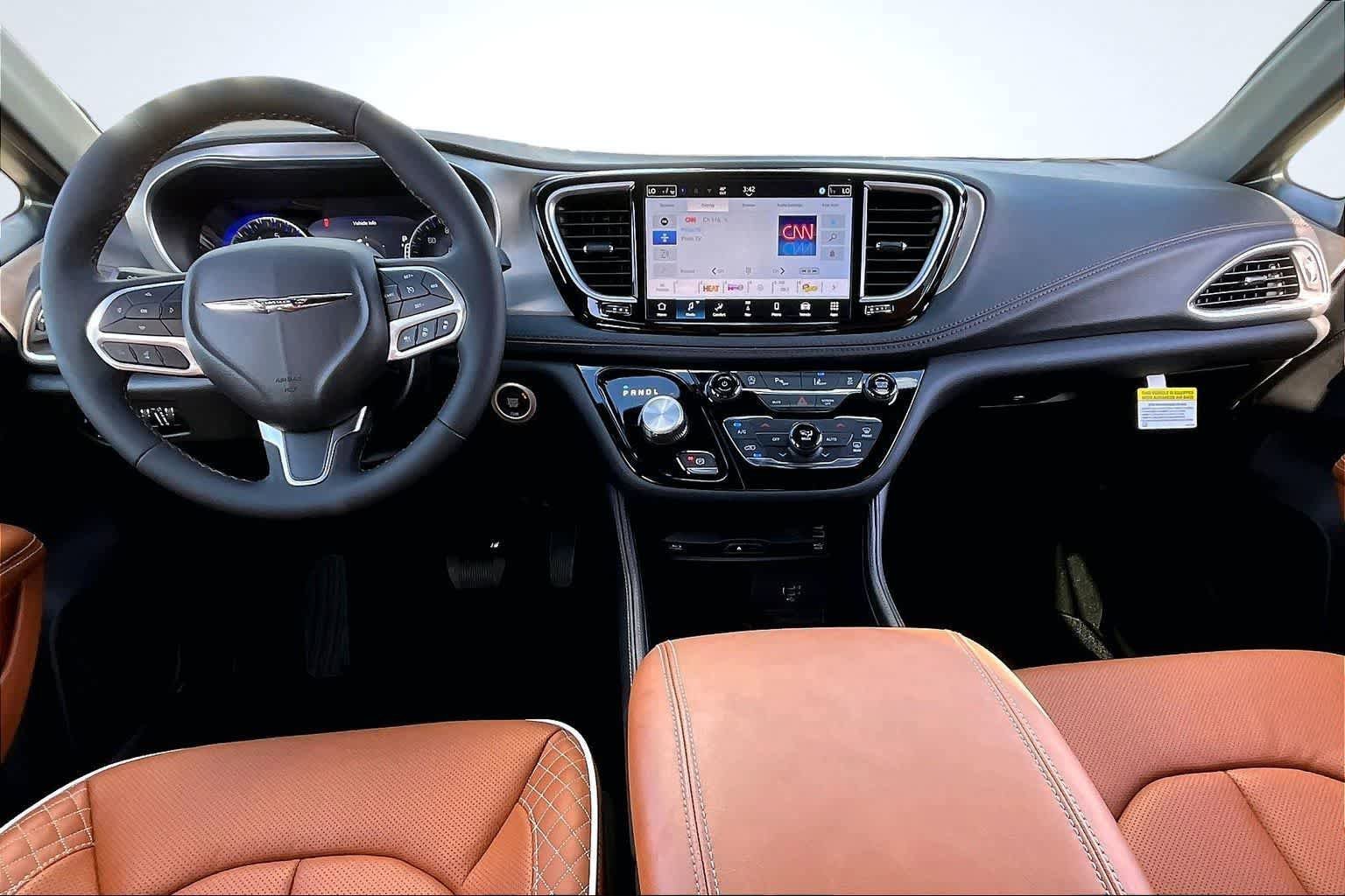 New 2026 Chrysler Pacifica Pinnacle AWD/4WD image 10