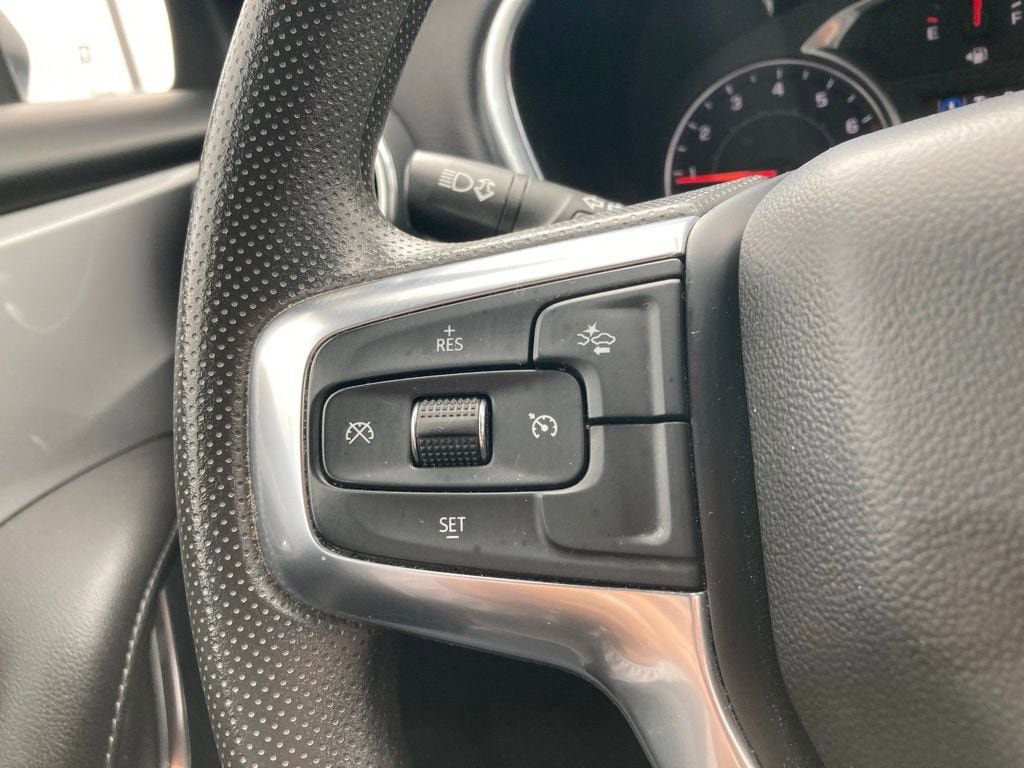 Used 2022 Chevrolet Blazer LT FWD image 15