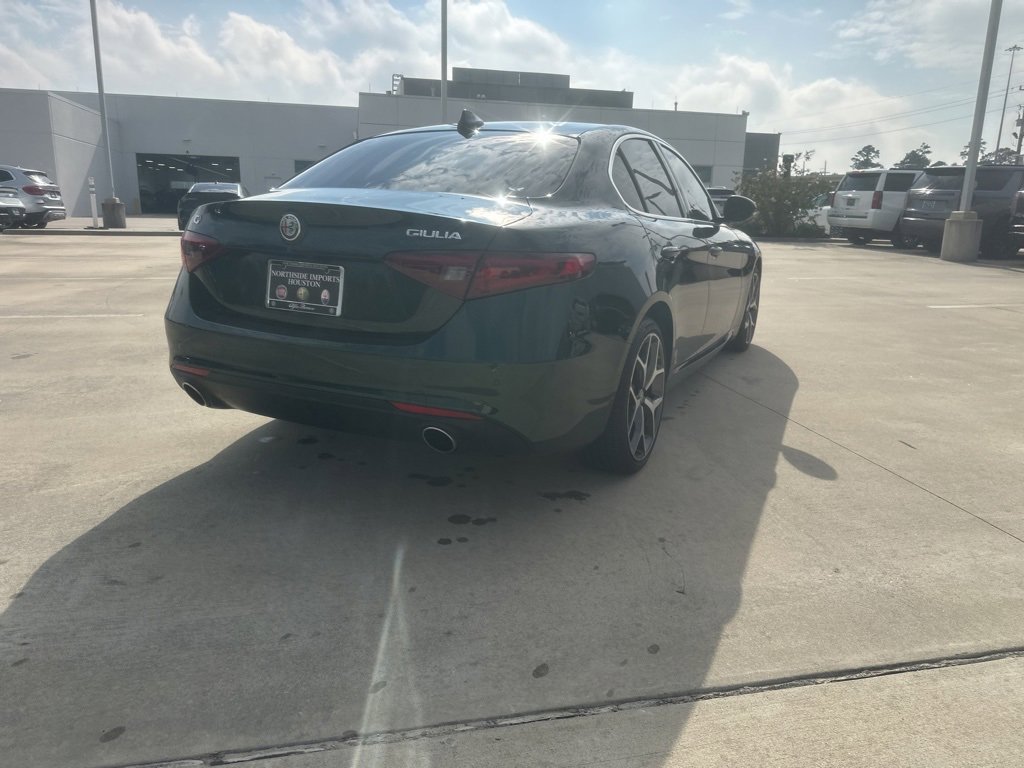 Used 2020 Alfa Romeo Giulia Ti w/ Active Blind Spot Package image 3