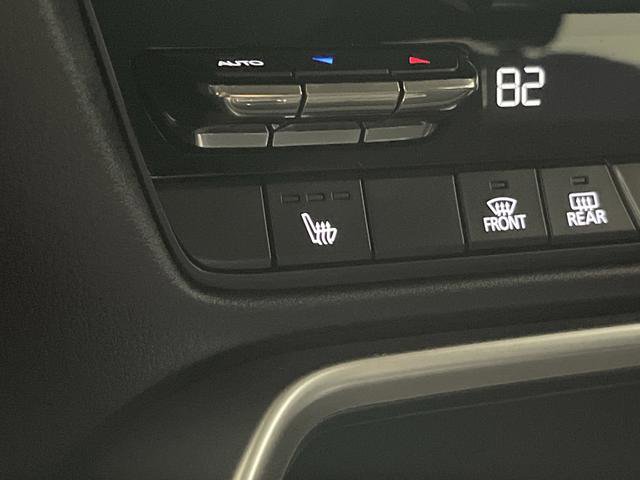 Used 2025 MAZDA CX-70 Plug-In Hybrid w/ Premium Pkg image 8